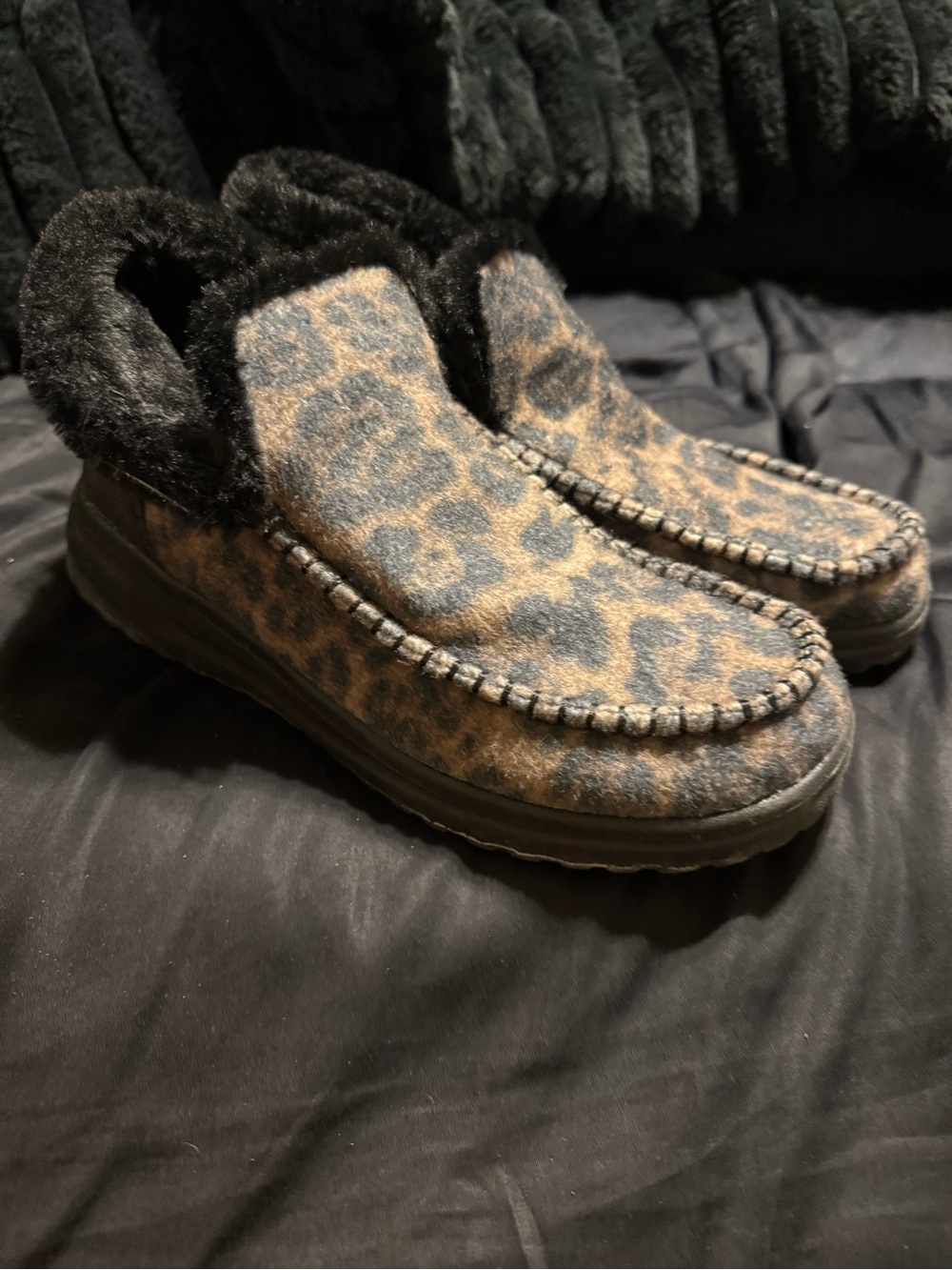 HEY DUDE women’s Leopard Print Fleece-Lined Slip-On Moccasins - Brown/Black